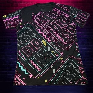 Vibes brand men's t shirt in Medium size